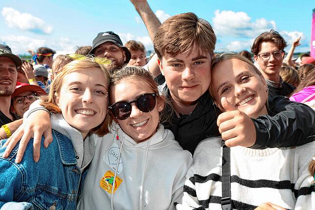 Bild 6: Alle Bilder vom Southside-Auftritt von Sängerin Paula Hartmann