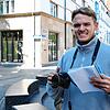 Ereignisse ins Bild setzen und darüber schreiben: SÜDKURIER-Volontär Jeronimo Hillgruber zeigt, wie die Arbeit eines Lokaljournalisten ...