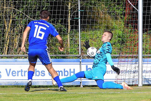 Bild 30: FV Walbertsweiler-Rengetsweiler gewinnt Duell mit TuS Immenstaad. Die besten Bilder!