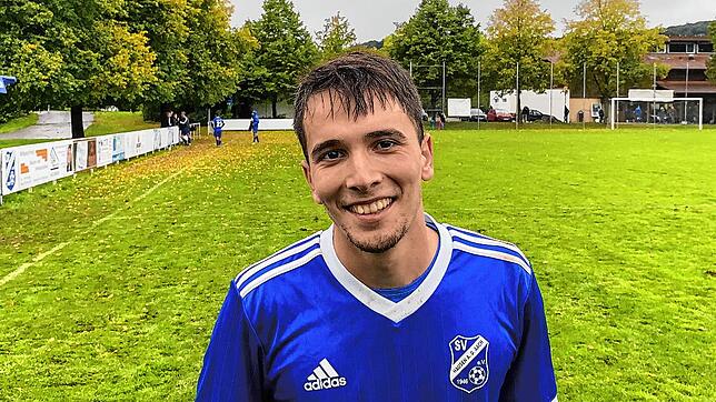 Paolo da Silva Harrabi vom SV Hausen a.d.A.