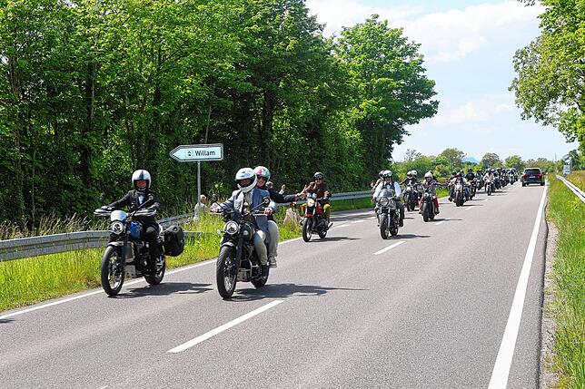 Bild 30: Diese Motorradfahrer sorgen am Bodensee für Staunen - so schick!