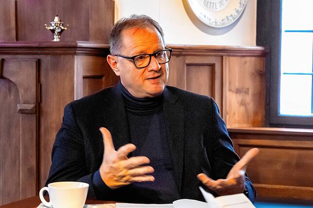 Oberbürgermeister Jürgen Roth, das Bild stammt aus dem Dezember 2023.