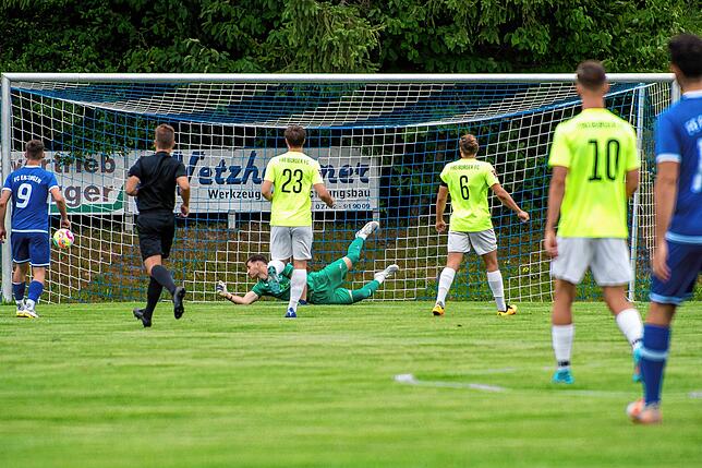 Bild 42: FC Erzingen schickt U23 des Freiburger FC mit einer 6:2-Packung nach Hause &ndash; und wir haben Bilder!
