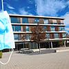 Der Schulbetrieb ist ab Montag, 10. Mai, wieder möglich. Ab diesem Zeitpunkt kann Wechselunterricht stattfinden