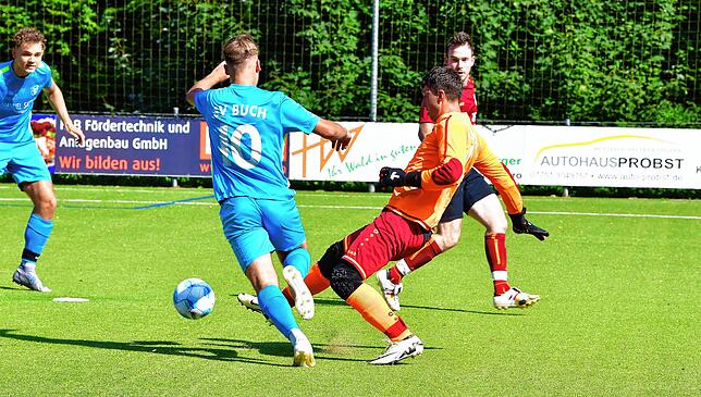 Bild 10: SV Buch gewinnt mit 2:0 beim SV Eschbach – und wir haben Bilder!