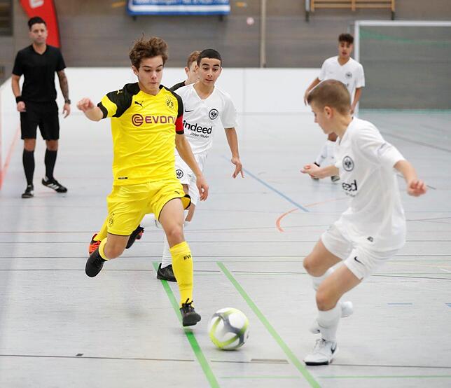 Bild 22: Viel los war beim Internationalen U15 Junioren Fußballturnier! Wir haben die schönsten Bilder