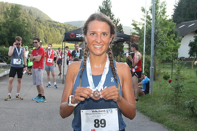 Bild 2: Hardy Flum gewinnt den 9. Klettgaulauf des TV Erzingen &ndash; und wir haben die Bilder!