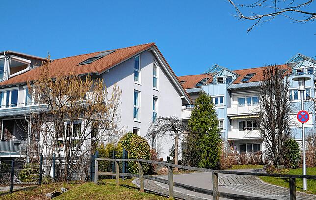 Für privaten Besitz kann die Stadt zunächst nur Anreize geben. Verbindlicher Klimaschutz ist dort noch nicht möglich.