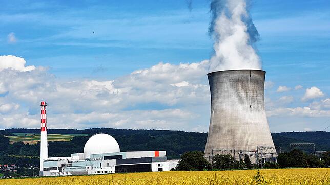 Das Kernkraftwerk in Leibstadt ist eine der wichtigsten Stromquellen der Schweiz: Fast 29 Prozent des Strombedarfs wird mit Atomenergie ...