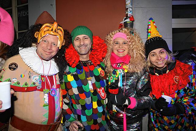 Bild 1: Konstanzer Straßenfasnacht 2025: Weiter geht‘s – auch am Fasnachtssamstag sind die Narren los