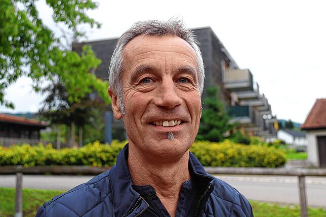 Gottfried Grundler, Solar-Unternehmer und Gemeinderat in Frickingen. Er bezeichnet sich als „überzeugten Solarier“ und ...