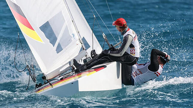 Der 54-jährige Segler Hubert Merkelbach vom Bodensee-Yacht-Club Überlingen ist bester Starbootsegler in Deutschland. In der ...