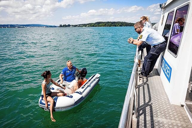 (Symbolbild) Die Einsatzkräfte der Wapo fahren nicht nur zu Notfällen raus aufs Wasser, sondern geht auch präventiv auf Streife auf dem ...