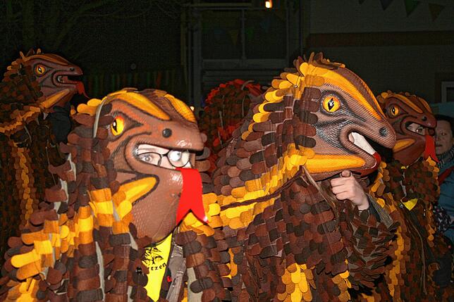 Bild 12: Die besten Bilder vom Hexenfeuer und Nachtumzug in Weizen