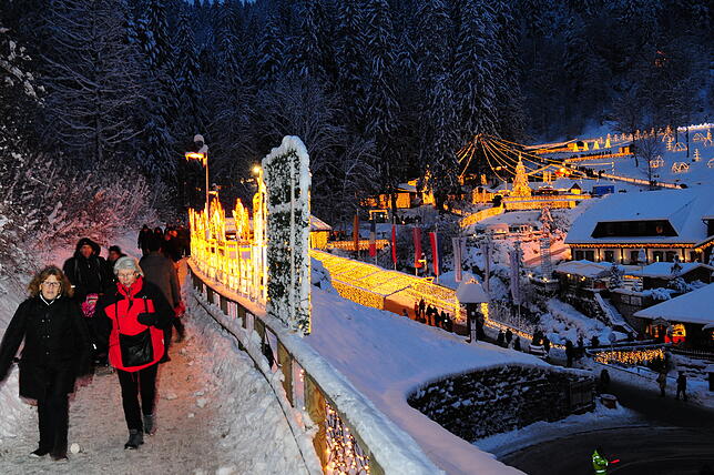 Bild 1: Die schönsten Bilder vom Triberger Weihnachtszauber der vergangenen Jahre