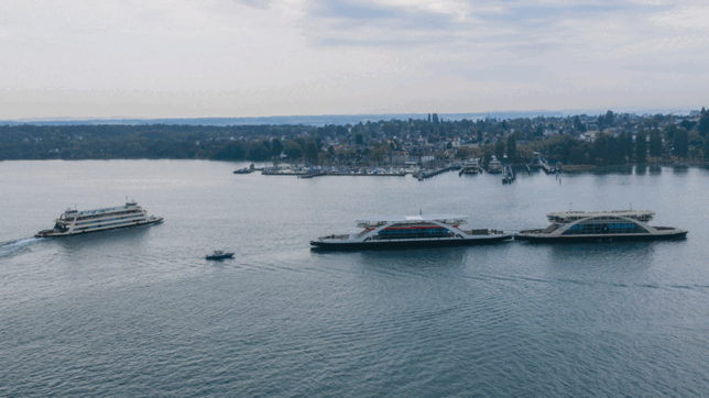 Bild : Die neue Fähre mit Gasantrieb ist in Konstanz eingetroffen. Wir zeigen Ihnen die Ankunft des Flaggschiffs der Stadtwerke mit exklusiven Aufnahmen aus der Luft