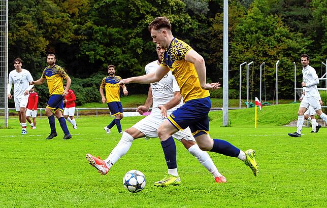 Bild 2: Unsere Bildergalerie vom Kreisliga-Spiel zwischen FC Rot-Weiß Salem 2 und dem SV Meßkirch