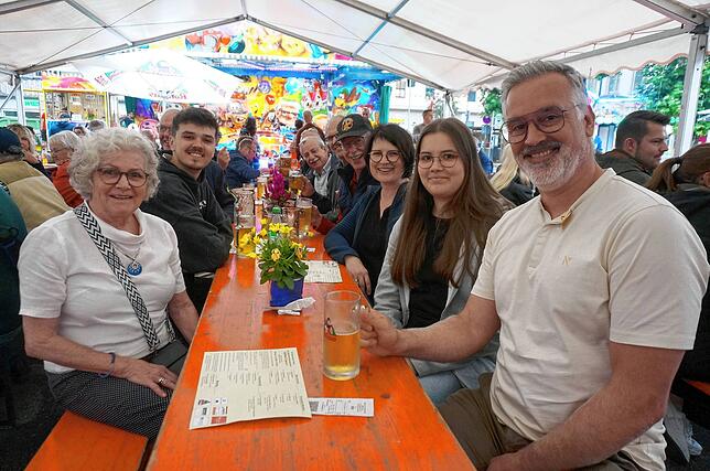 Bild 16: Stadtmusik Tiengen spielt zum Abschluss des Schwyzertags: Das sind die Bilder