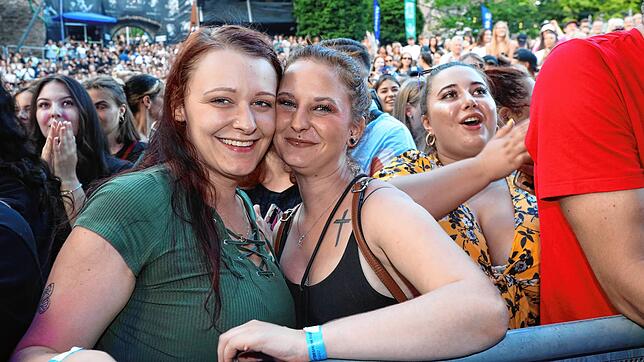 Bild 8: Die besten Bilder vom Bausa-Konzert beim Hohentwiel-Festival Teil 4