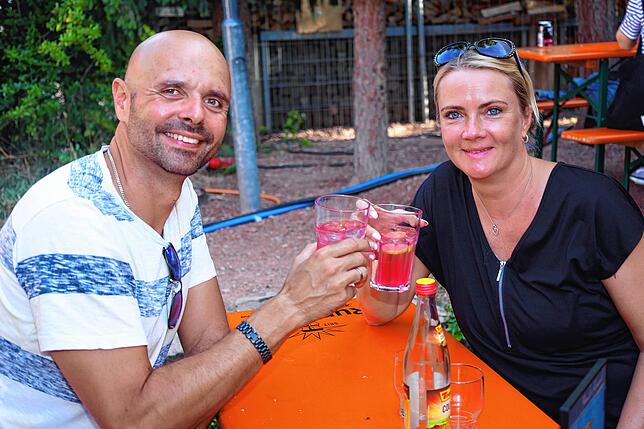 Bild 30: Es wird weiter gefeiert - alle Fotos vom Dettinger Dorffest am Samstag