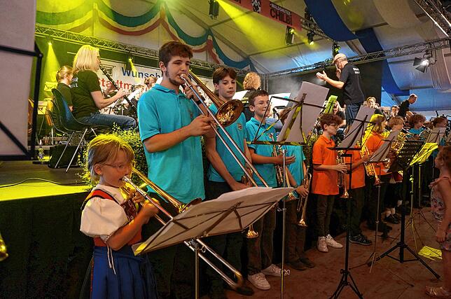 Bild 14: Super Stimmung in Waldshut! Die 10 schönsten Bilder vom Wunschkonzert