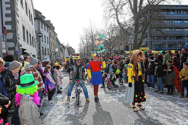 Bild 18: Großer Narrenumzug 2024 in Konstanz &ndash; die besten Bilder gibt&lsquo;s hier &ndash; Teil 4