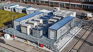 Aus Stromspeichern und davon getrennter Lüftungstechnik soll die Anlage in Häusern bestehen. Sie wird allerdings viel kleiner als die in ...