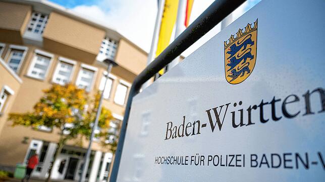 Die Polizeihochschule des Landes in Villingen-Schwenningen. Auch hier sollen im Dienst der Polizei stehende Männer äußert fragwürdiges ...