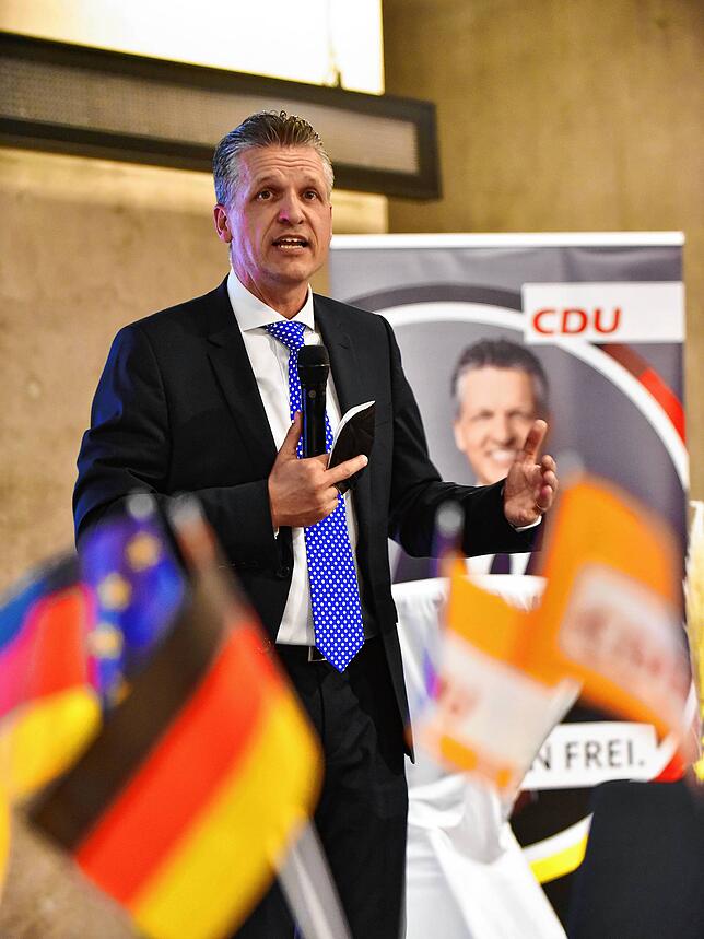 Mit rund 40 Prozent fährt Thorsten Frei sein bislang schlechtestes Ergebnis ein. Allerdings liegt er damit immer noch weit über dem ...