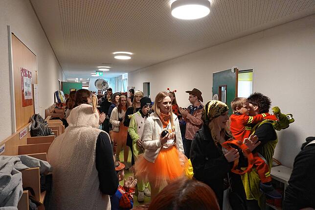 Bild 20: Die schönsten Bilder der Schulbefreiung und der Besuch im Kindergarten in Rickenbach