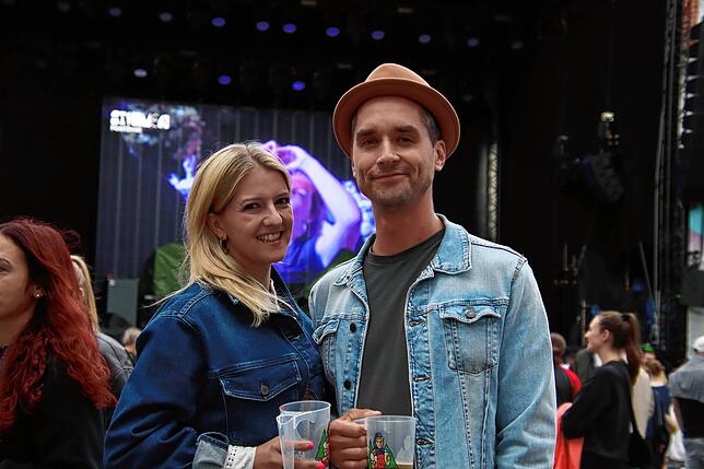Bild 15: So glücklich macht James Bay beim Stimmen-Festival in Lörrach das Publikum - die besten Bilder