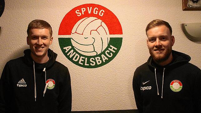 Erfolgs-Duo: Felix (links) und Florian Schmidle zählen beim Aufsteiger Spvgg. Andelsbach zu den Stützen der Mannschaft. Ziel der Brüder ...