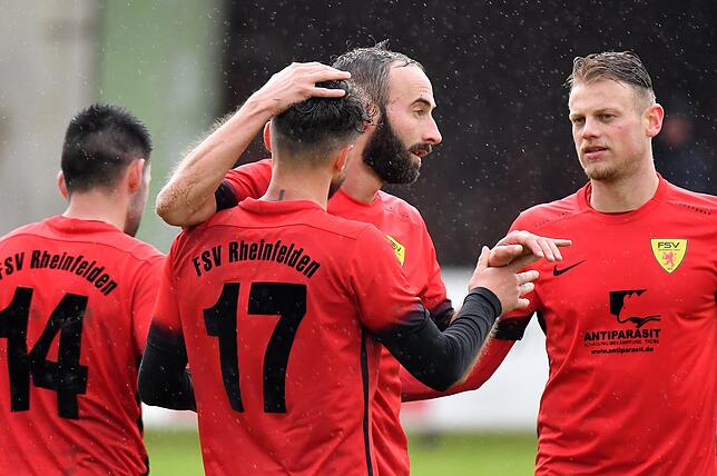 Bild 12: FSV Rheinfelden feiert Pflichtsieg gegen Schlusslicht FC Emmendingen – und wir haben die Bilder