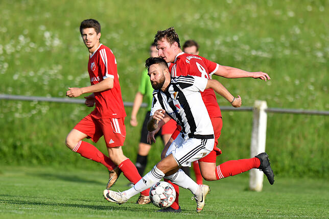 Bild 23: SV 08 Laufenburg kassiert mit 1:3 die erste Saisonniederlage beim SV Au-Wittnau &ndash; und wir haben die Bilder!
