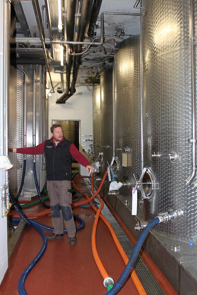 Bild 6: So viel Arbeit steckt in einer Flasche Markdorfer Wein &ndash; Einblicke in den Kellereibetrieb des Winzervereins Hagnau
