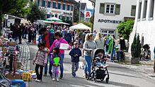 Das Dogerner Herbstfest 2024 zieht wieder viele Besucher aus der Gemeinde und von auswärts an.