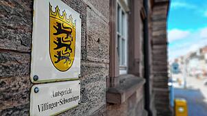 Das Amtsgericht Villingen-Schwenningen: Hier wird eine Juwelendiebin zu einer mehrjährigen Gefängnisstrafe verurteilt (Archivbild).