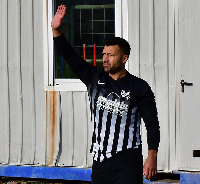 Bild 2: Bosporus FC Friedlingen und der FC Wallbach trennen sich 2:2 &ndash; und wir haben Bilder!