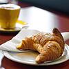 Ein Croissant kann doch nur unschuldig sein? Sagen Sie das nicht! Ab der dritten Bestellung wird jedes Gebäck verdächtig.