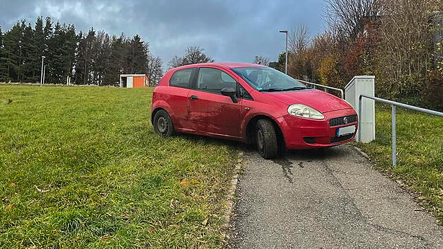 Bild : 15-Jähriger liefert sich Verfolgungsjagd mit Polizei