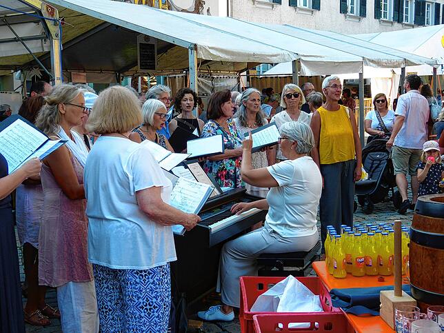 Bild 1: Lindenfest wieder einmal ein voller Erfolg