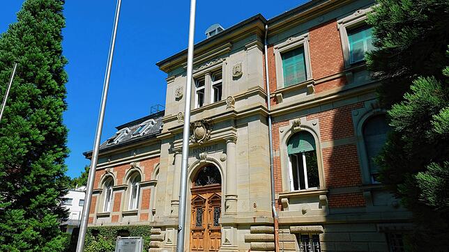 Im Amtsgericht wurde der Fall des 35-Jährigen verhandelt. Man warf ihm unter anderem versuchte Nötigung und Körperverletzung vor. Bild: ...