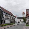 Ortsmitte: Rathaus, Kirche St. Martin