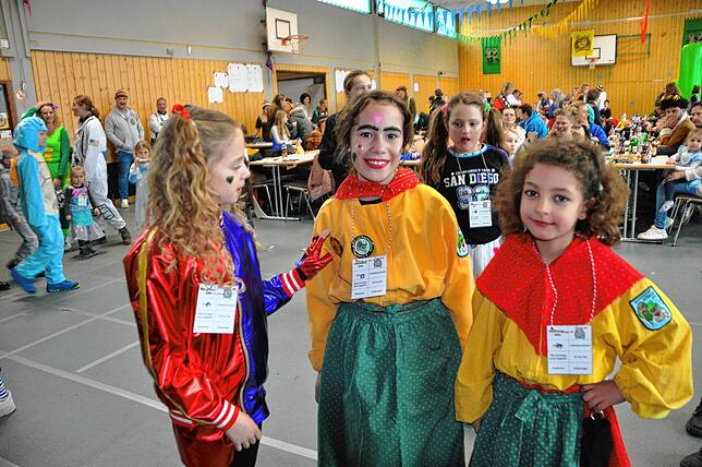 Bild 29: Viel Spaß beim Kinderball in Leimbach