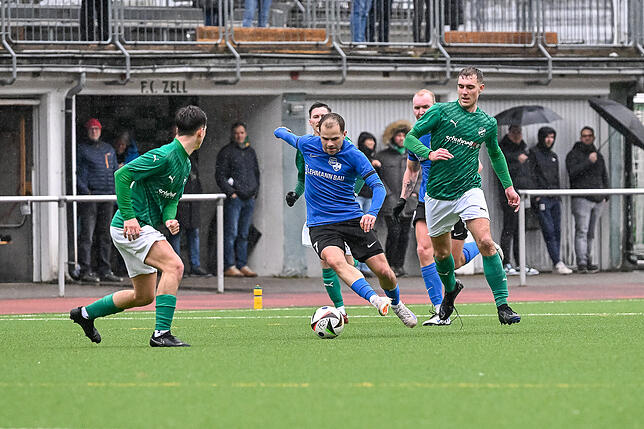Bild 33: SG Mettingen/Krenkingen holt nach 0:3 noch ein 3:3 beim FC Zell – und wir haben Fotos!