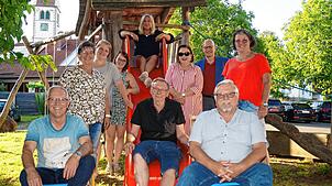 Unter dem Motto Kinderspielwiese steht das Rahmenprogramm des Herbstmarktes, Erich Fruh (ganz links) und Team stemmen das ehrenamtlich. ...