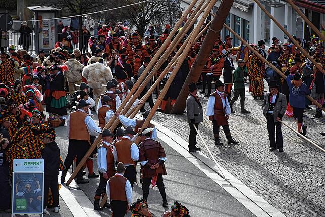Bild 28: Bilder vom Narrenbaum-Setzen in Stockach Teil 1