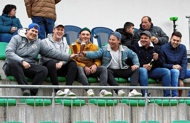 Bild 11: Die besten Bilder vom Bezirkspokal-Viertelfinale zwischen dem TSV Aach-Linz und dem FC RW Salem
