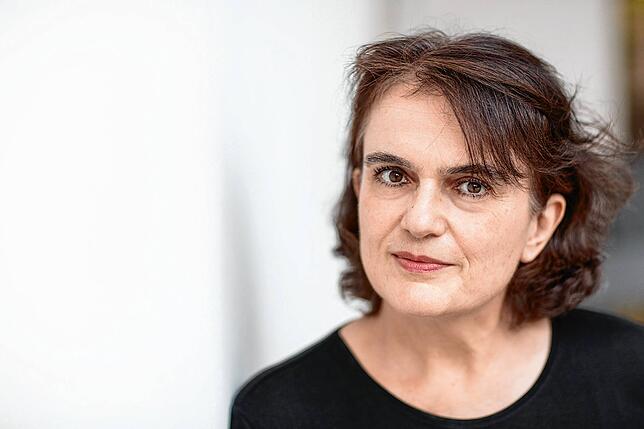 Iris Hanika liest am 10. Juli in Öhningen und am 11. Juli in Oberhallau(CH) aus ihrem preisgekrönten Roman „Echos Kammern“. ...