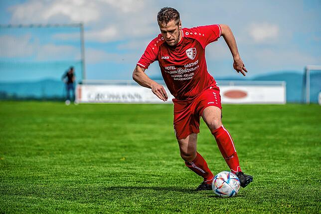 Bild 38: FC Schlüchttal gewinnt Spitzenspiel gegen SV Blau-Weiß Murg mit 2:1 &ndash; und wir haben Bilder!